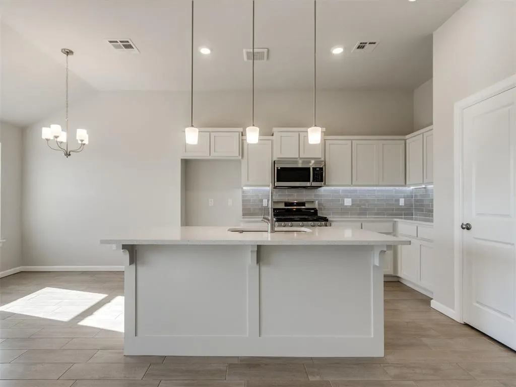 Photo 7 — 1012 SE 16th Terrace, Newcastle, OK 73065