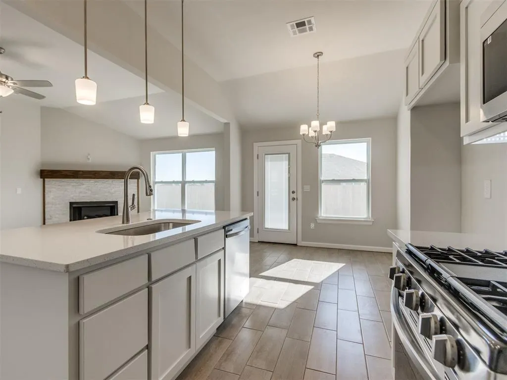 Photo 10 — 1012 SE 16th Terrace, Newcastle, OK 73065