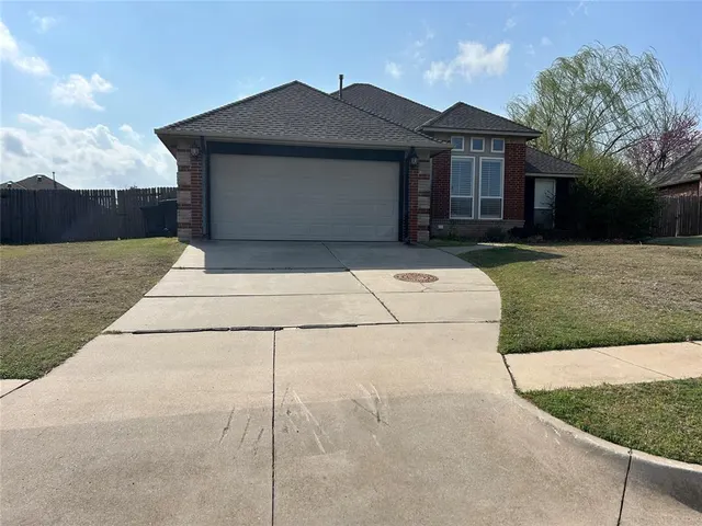 Photo 2 — 16109 Sonoma Lake Boulevard, Edmond, OK 73013