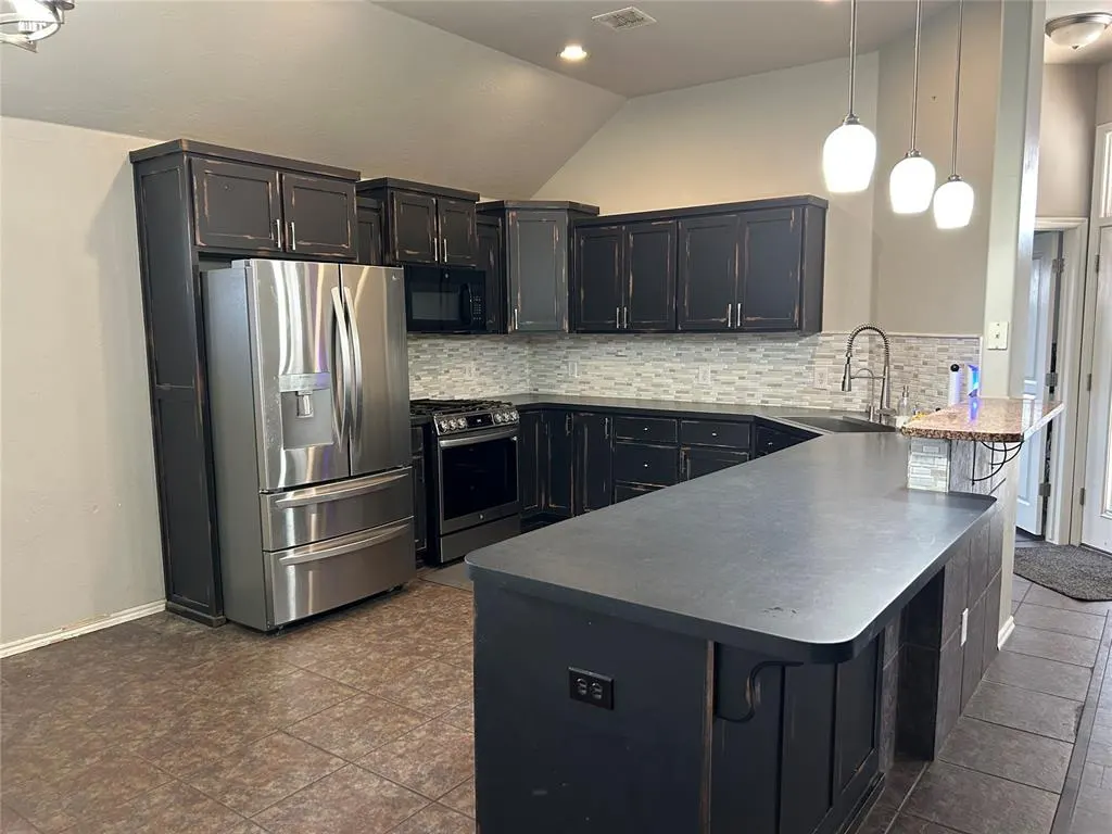 Photo 6 — 16109 Sonoma Lake Boulevard, Edmond, OK 73013