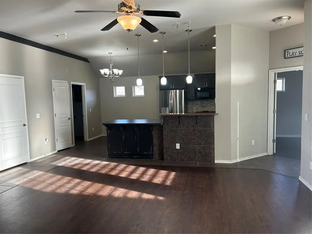 Photo 11 — 16109 Sonoma Lake Boulevard, Edmond, OK 73013