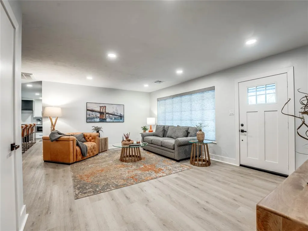 Photo 21 — 1710 Westminster Place, Oklahoma City, OK 73120