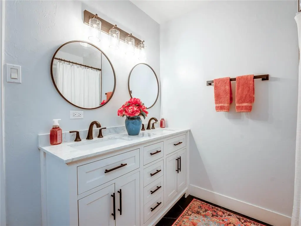 Photo 41 — 1710 Westminster Place, Oklahoma City, OK 73120