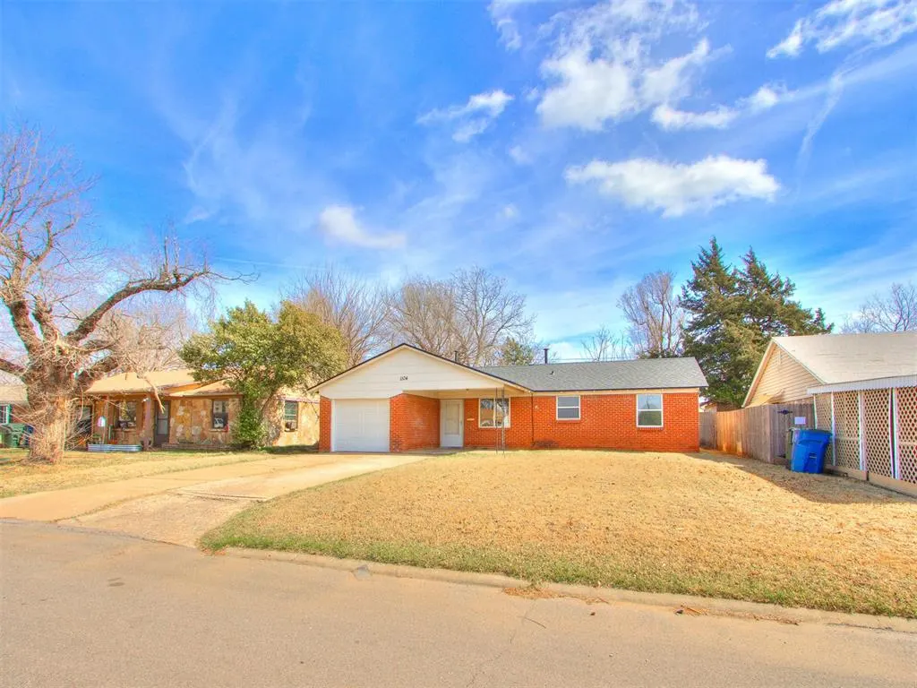 Photo 6 — 1104 Stansell Drive, Midwest City, OK 73110