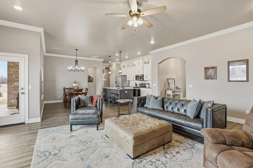Photo 9 — 29937 Jade Street, Cashion, OK 73016