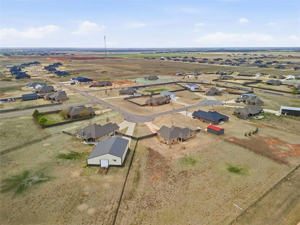 Photo 39 — 29937 Jade Street, Cashion, OK 73016