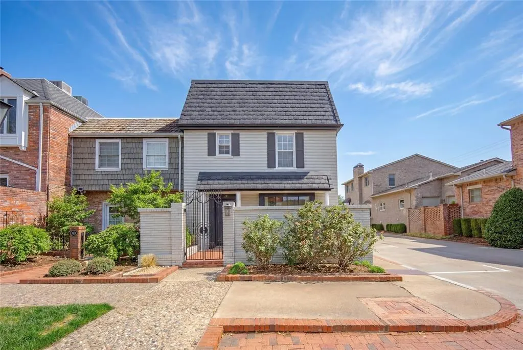 Front exterior — 6456 Brandywine Lane, Oklahoma City, OK 73116