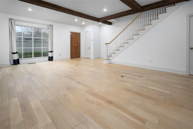 Photo 6 — 6456 Brandywine Lane, Oklahoma City, OK 73116