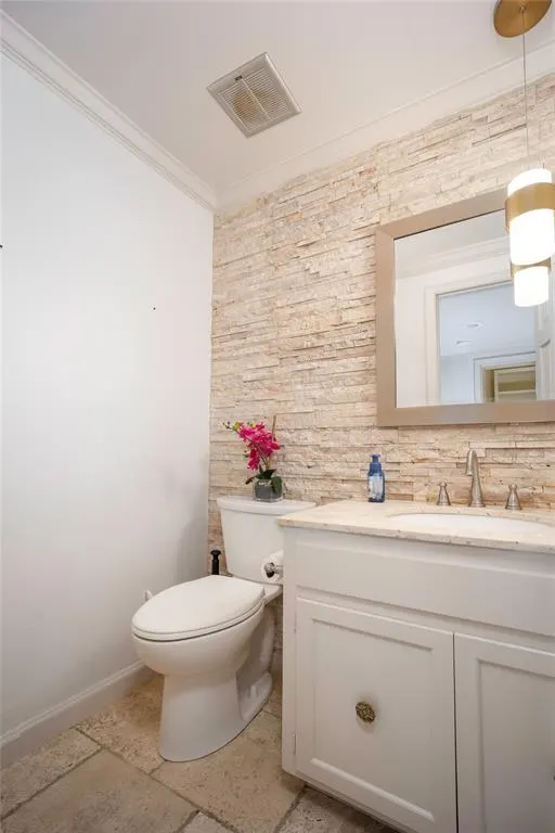 Photo 15 — 6456 Brandywine Lane, Oklahoma City, OK 73116
