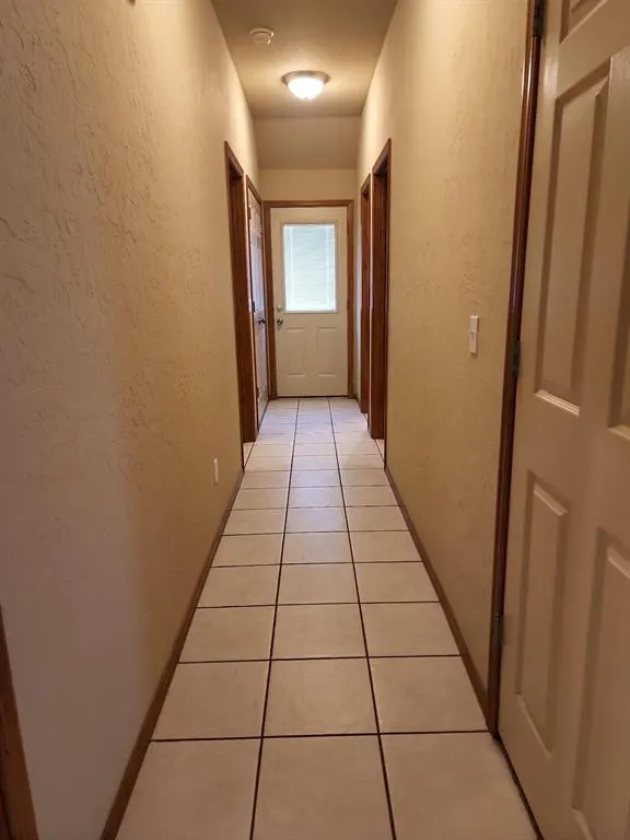 Photo 11 — 917 SW 37th Street 919, Moore, OK 73160