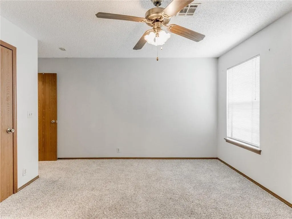 Photo 8 — 1220 Sequoyah Street A, Edmond, OK 73003