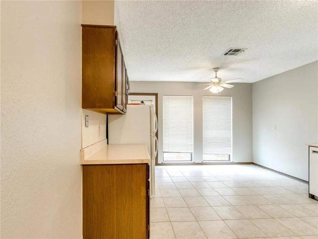 Photo 22 — 1220 Sequoyah Street A, Edmond, OK 73003