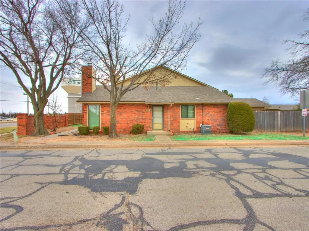Photo 30 — 1220 Sequoyah Street A, Edmond, OK 73003