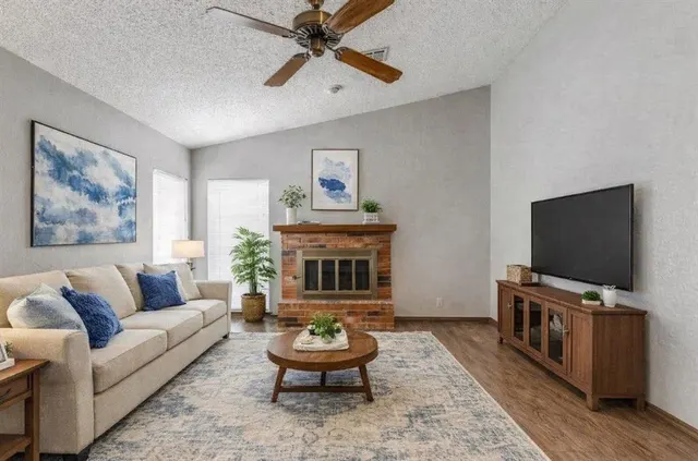 Photo 5 — 1220 Sequoyah Street A, Edmond, OK 73003