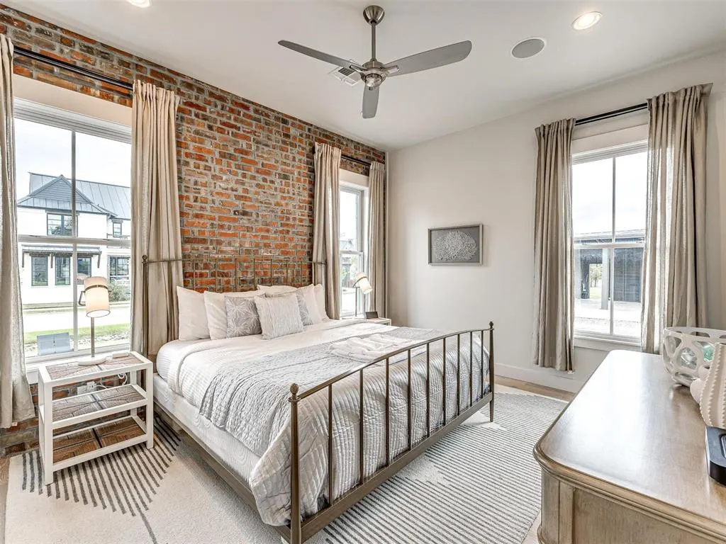 Photo 9 — 11 Redbud Lane, Carlton Landing, OK 74432