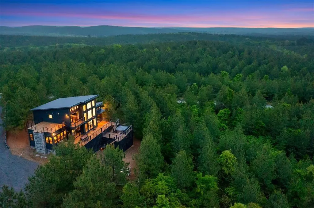 Photo 4 — 157 Woodland Bluff Trail, Broken Bow, OK 74728