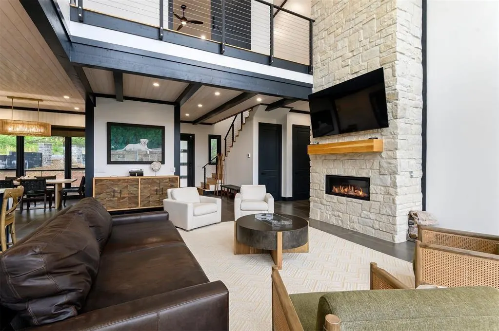 Photo 10 — 157 Woodland Bluff Trail, Broken Bow, OK 74728