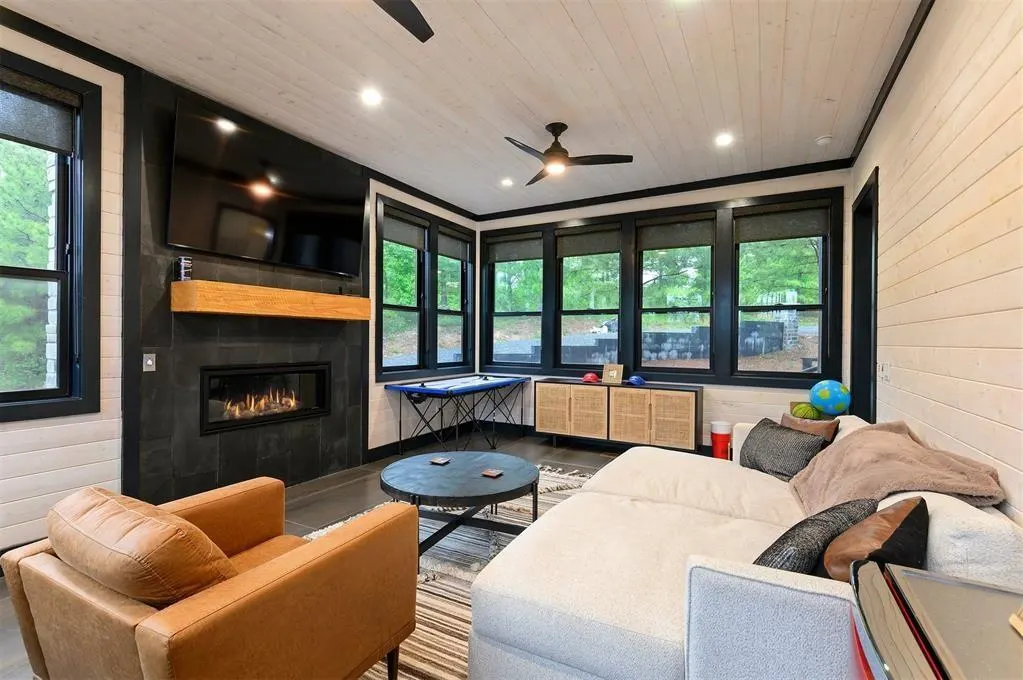 Photo 20 — 157 Woodland Bluff Trail, Broken Bow, OK 74728