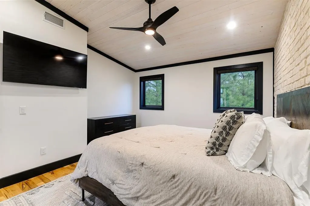 Photo 29 — 157 Woodland Bluff Trail, Broken Bow, OK 74728