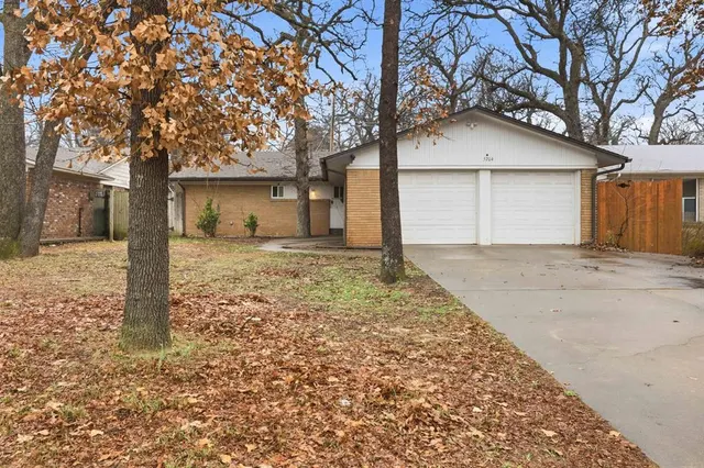 Front exterior — 5704 NW 33rd Street, Oklahoma City, OK 73122