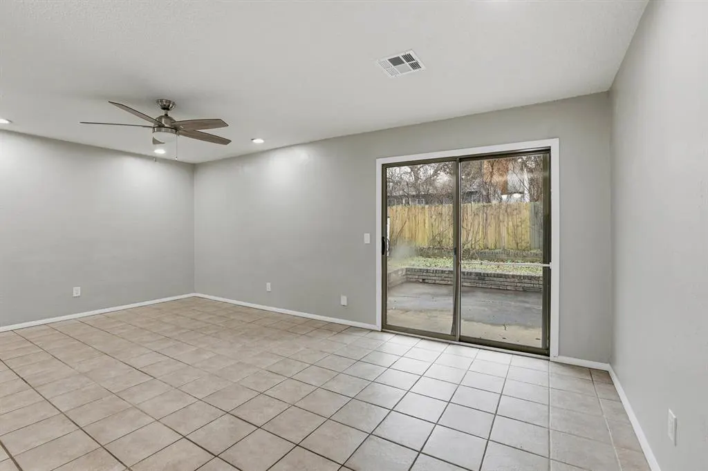 Photo 6 — 5704 NW 33rd Street, Oklahoma City, OK 73122