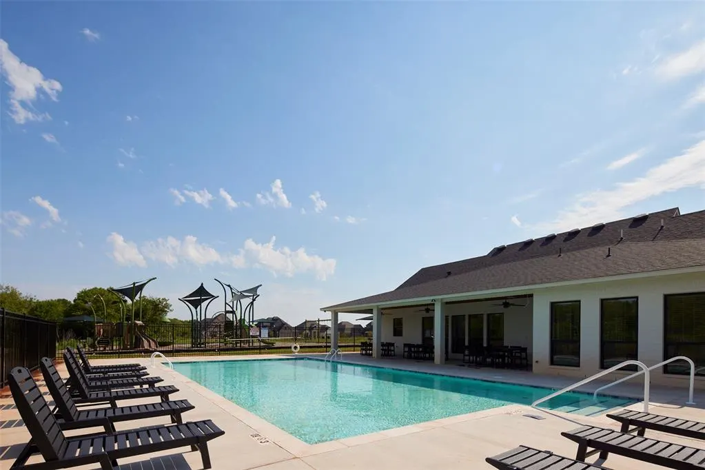 Photo 5 — 514 Basin Way, Norman, OK 73069
