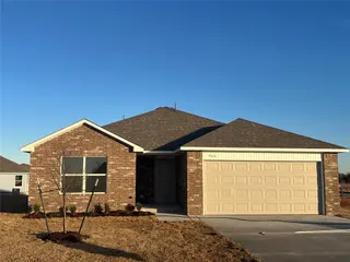 Sold home at 944 S Bear Lane