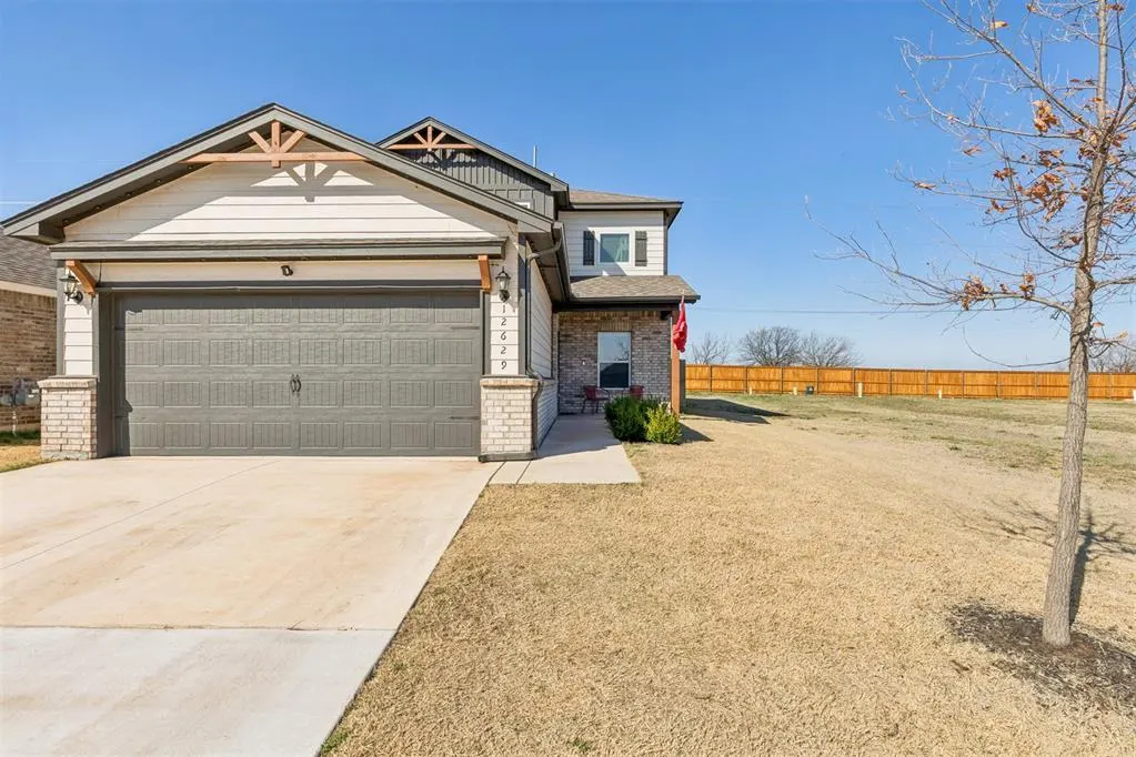 Front exterior — 12629 Florence Lane, Yukon, OK 73099