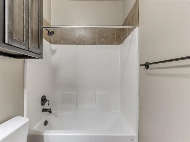 Photo 8 — 3028 Sydney Way, Chickasha, OK 73018