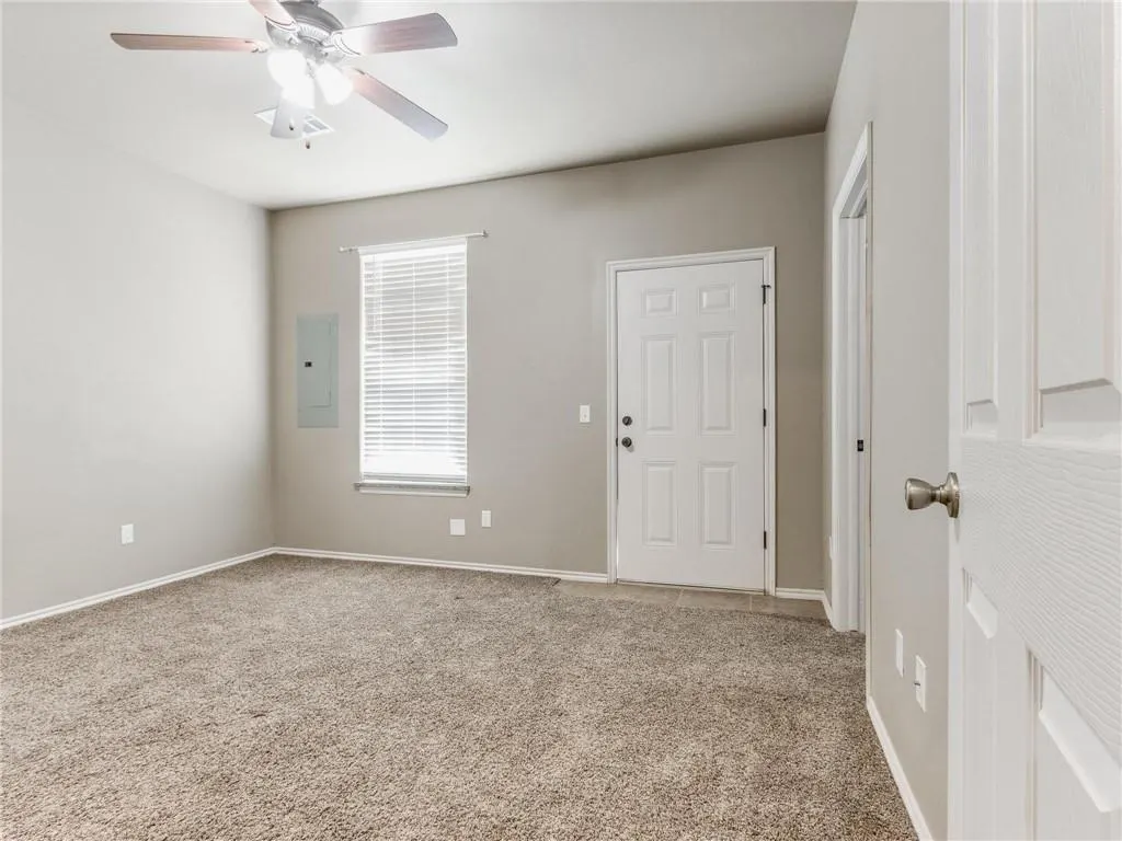 Photo 11 — 3028 Sydney Way, Chickasha, OK 73018