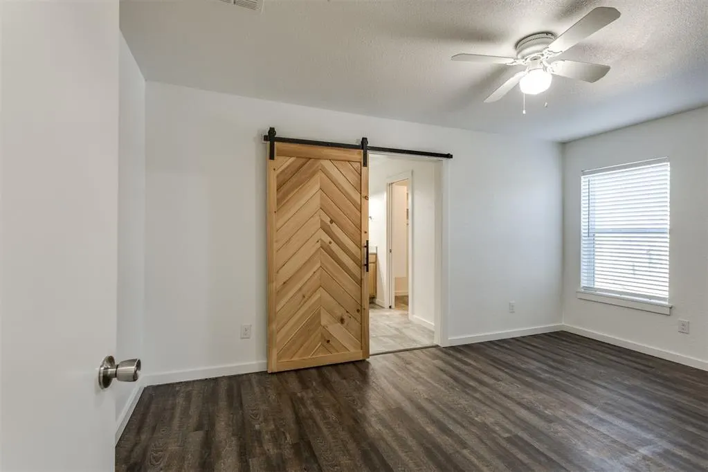 Photo 10 — 8001 Bethel Road, Norman, OK 73026