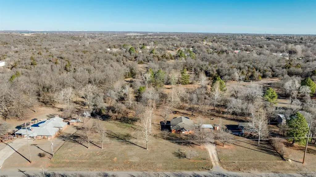 Photo 26 — 8001 Bethel Road, Norman, OK 73026