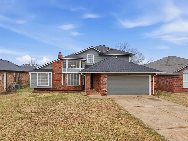 Photo 2 — 11421 Wallace Avenue, Oklahoma City, OK 73162