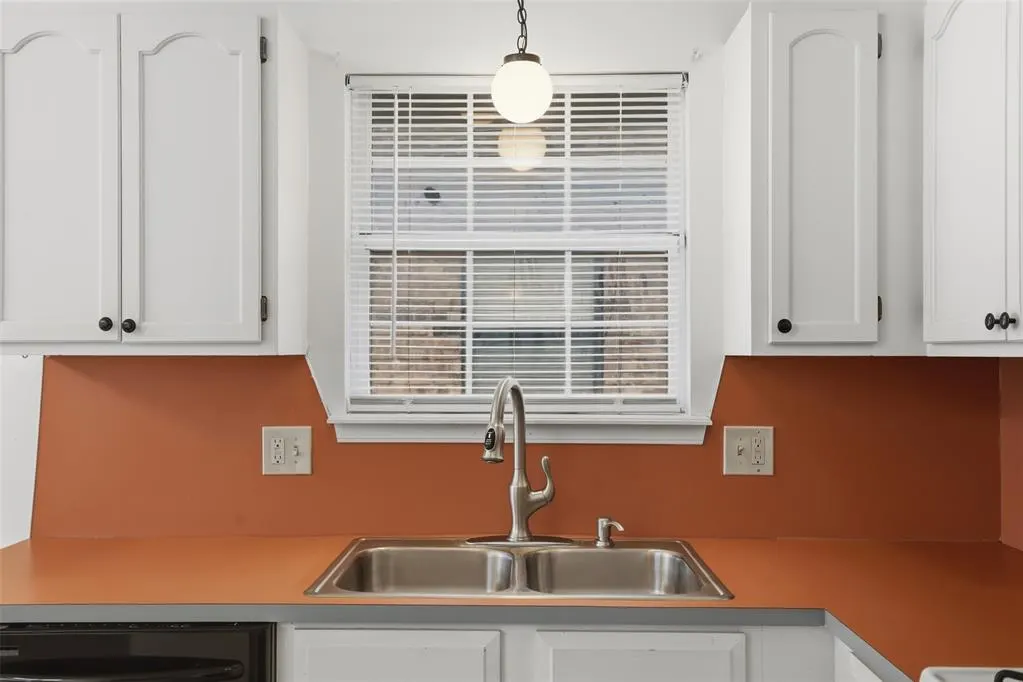 Photo 17 — 11421 Wallace Avenue, Oklahoma City, OK 73162