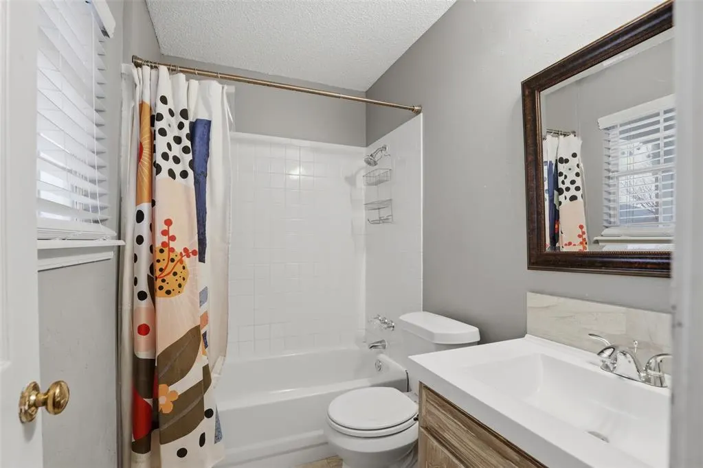 Photo 35 — 11421 Wallace Avenue, Oklahoma City, OK 73162