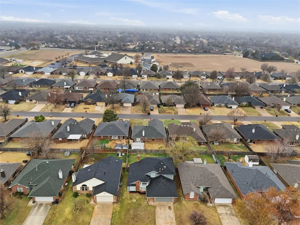 Photo 39 — 11421 Wallace Avenue, Oklahoma City, OK 73162
