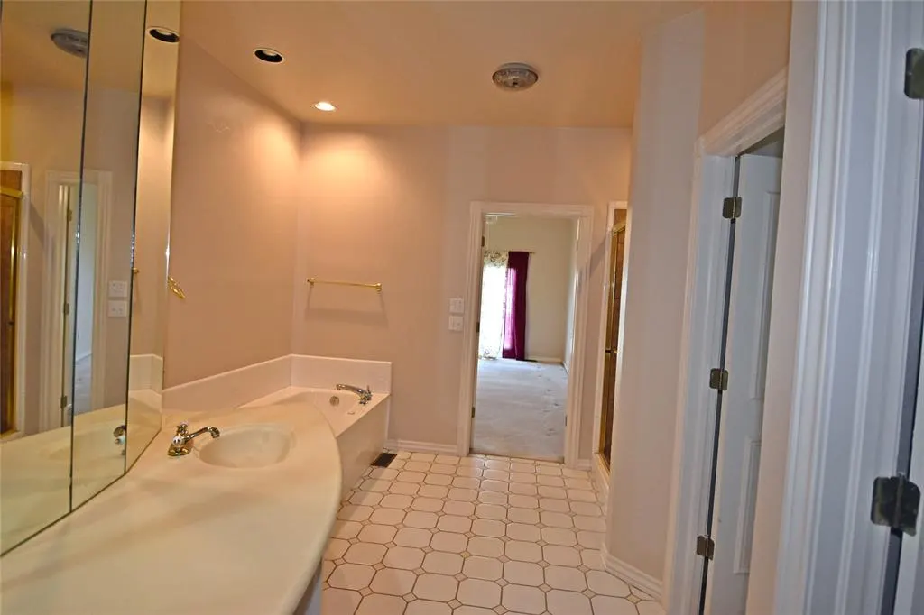 Photo 20 — 12608 Redstone Court, Oklahoma City, OK 73142