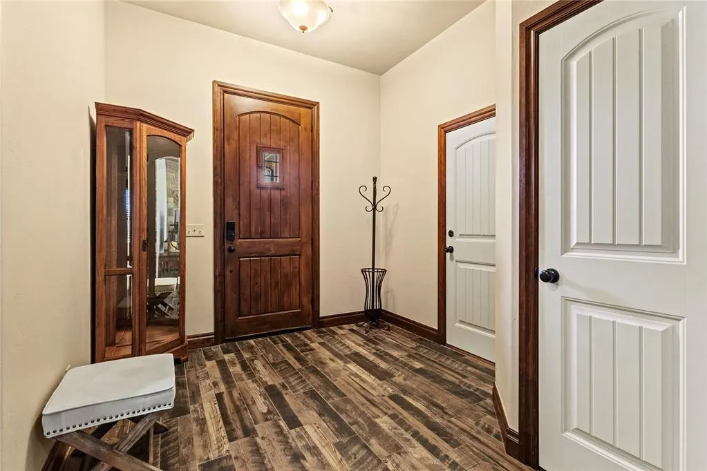 Photo 5 — 917 Freemont Place, Weatherford, OK 73096