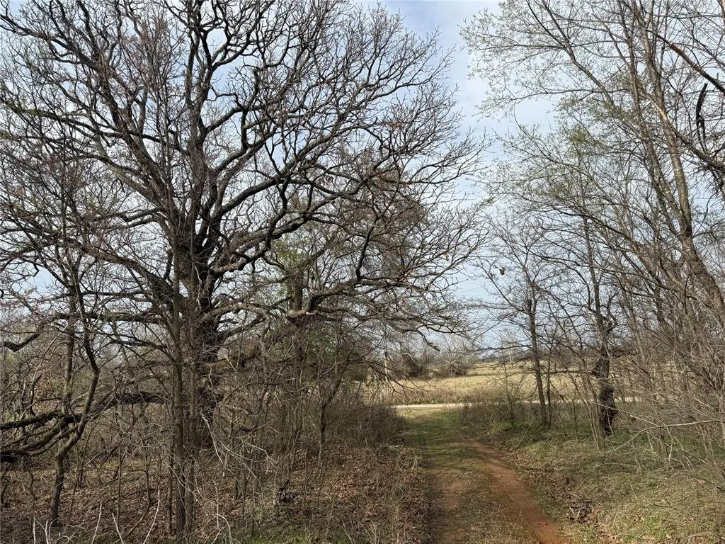 Photo 5 — 23686 S 106th Street, Porum, OK 74455