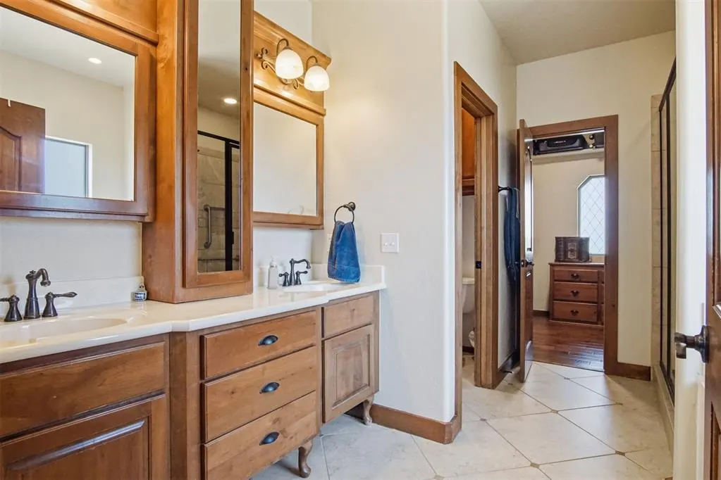 Photo 36 — 3104 Twin Lake Drive, Moore, OK 73165