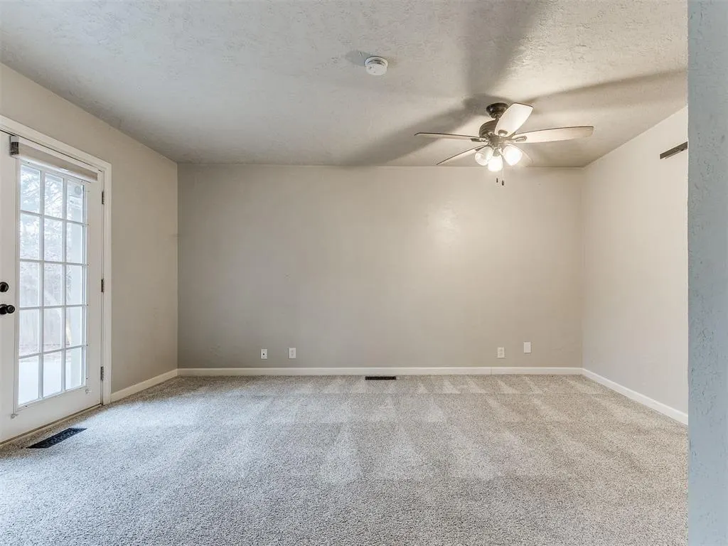 Photo 17 — 1428 Cinderella Avenue, Norman, OK 73072