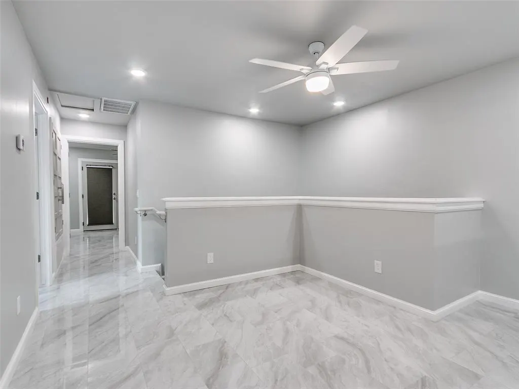 Photo 11 — 6500 N Grand Boulevard 122, Oklahoma City, OK 73116