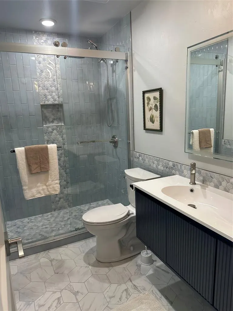Photo 10 — 6500 N Grand Boulevard 122, Oklahoma City, OK 73116