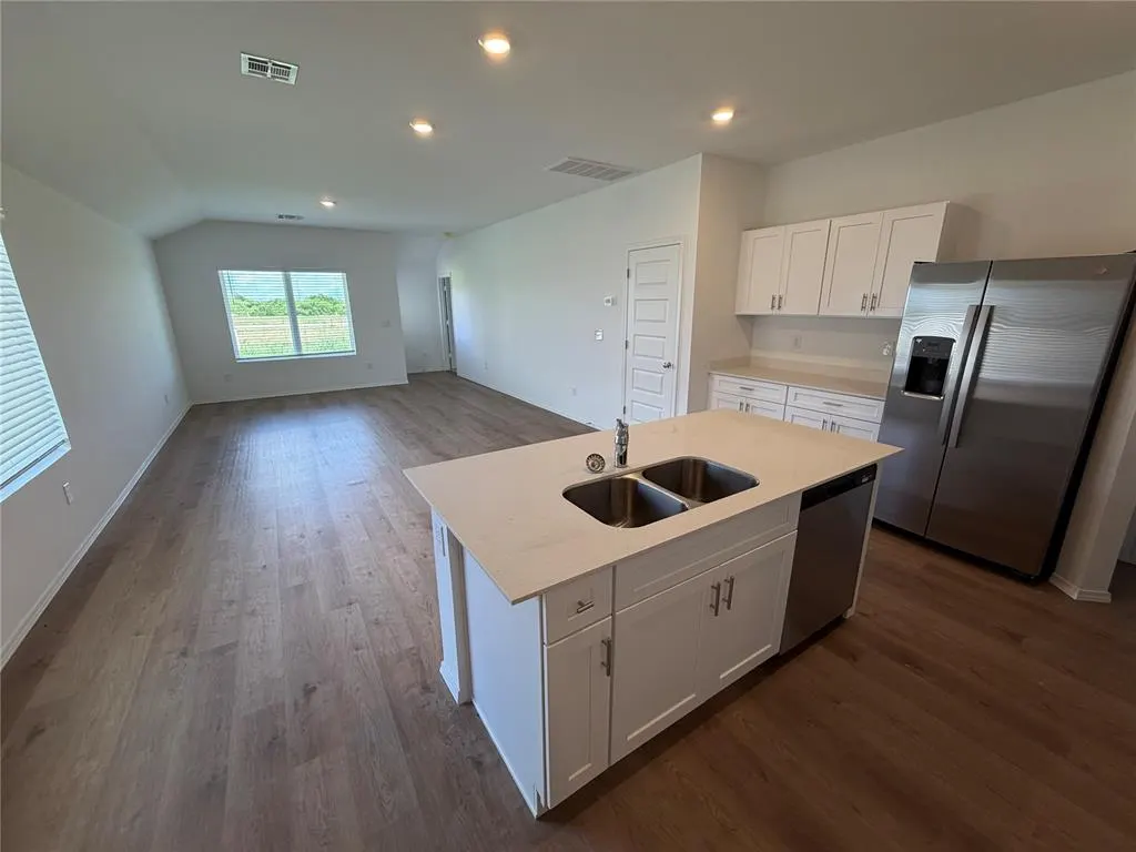 Photo 3 — 12828 Torretta Way, Yukon, OK 73099
