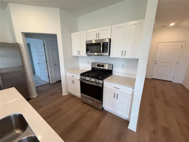 Photo 4 — 12828 Torretta Way, Yukon, OK 73099