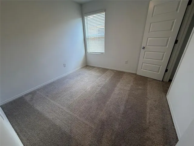 Photo 8 — 12828 Torretta Way, Yukon, OK 73099