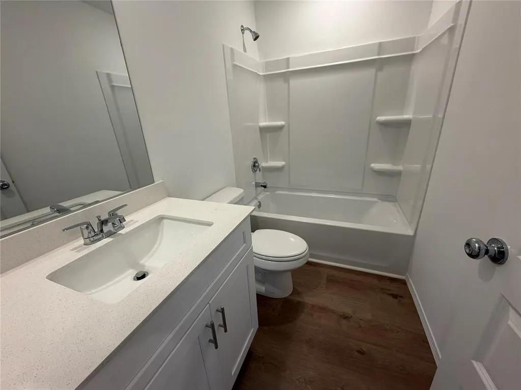 Photo 9 — 12828 Torretta Way, Yukon, OK 73099