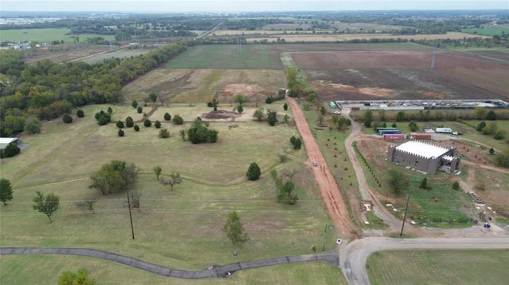 Photo 12 — S St. Claire Avenue, Oklahoma City, OK 73170