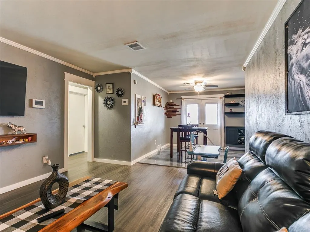 Photo 3 — 3712 NW 58th Terrace, Oklahoma City, OK 73112