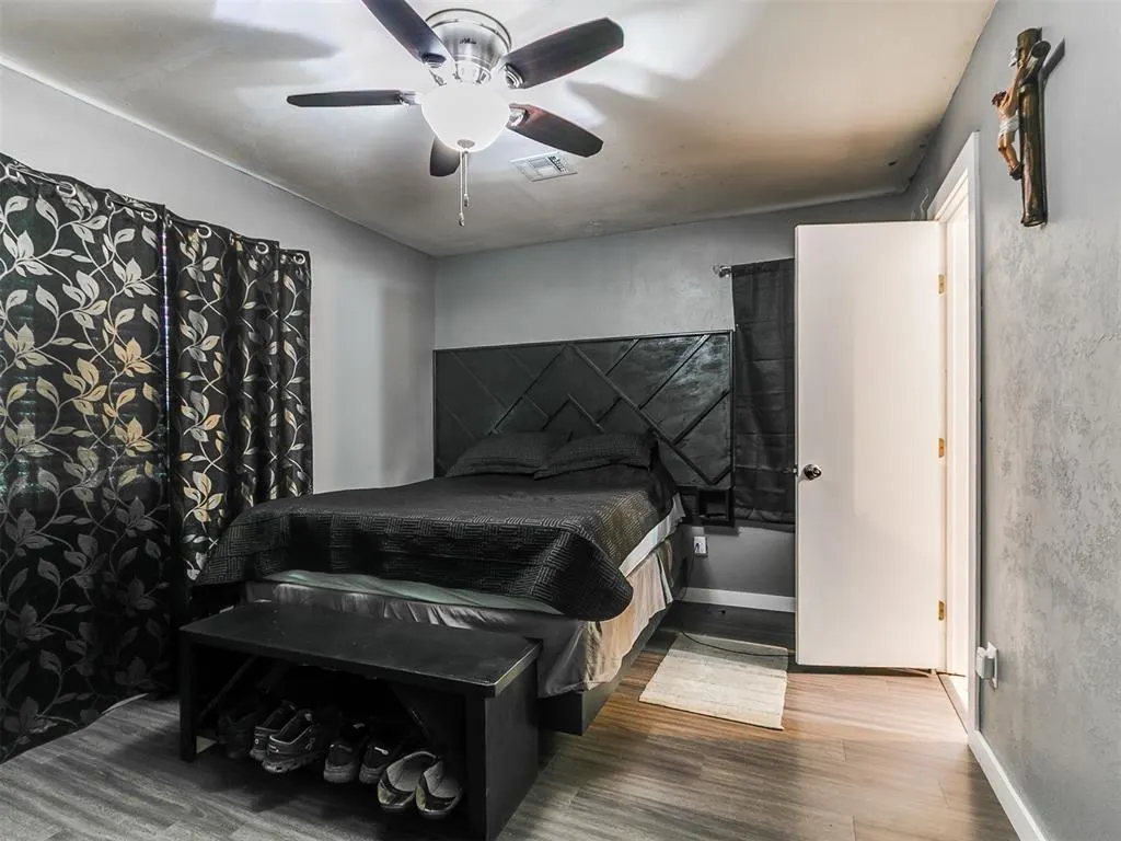 Photo 17 — 3712 NW 58th Terrace, Oklahoma City, OK 73112